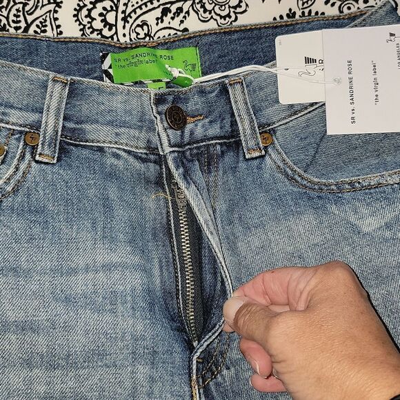 NWT Sandrine Rose x Free People Higher Rise Relaxed Shorts w Frayed Hem Size 25 - Picture 9 of 12